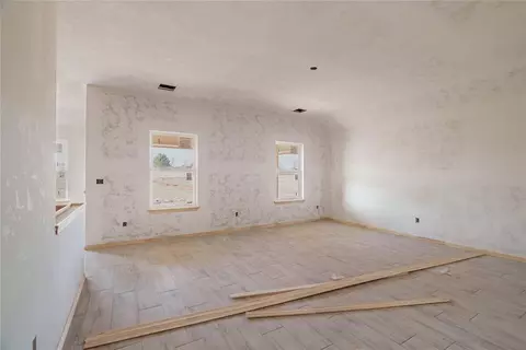 1931 Olive Ave, Tuttle, OK 73089 photo 5