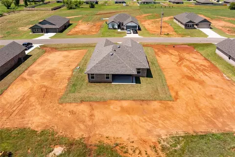 1933 Olive Ave, Tuttle, OK 73089 photo 32