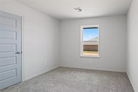 1933 Olive Ave, Tuttle, OK 73089 photo 21