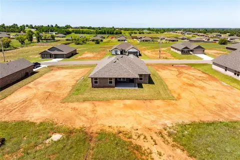 1933 Olive Ave, Tuttle, OK 73089 photo 33