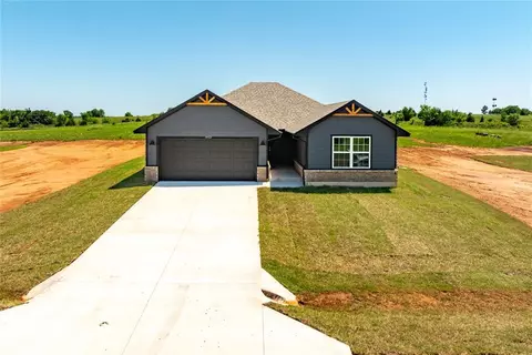 1933 Olive Ave, Tuttle, OK 73089 photo 4