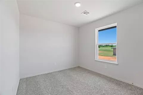 1933 Olive Ave, Tuttle, OK 73089 photo 22