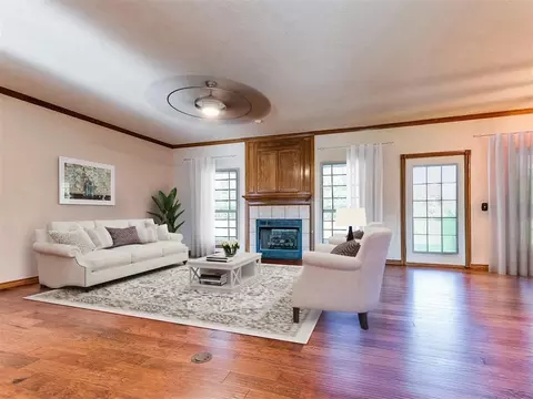 407 Heather Ln, Tuttle, OK 73089 photo 4