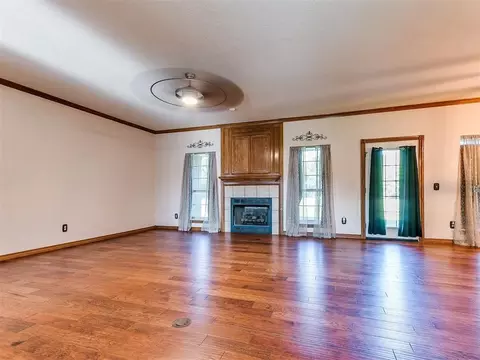 407 Heather Ln, Tuttle, OK 73089 photo 5