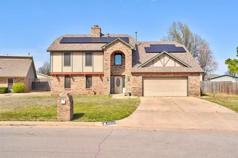 10025 Saint Helens Dr, Yukon, OK 73099