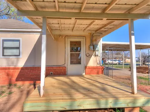 701 SW 1st St, Tuttle, OK 73089 photo 36