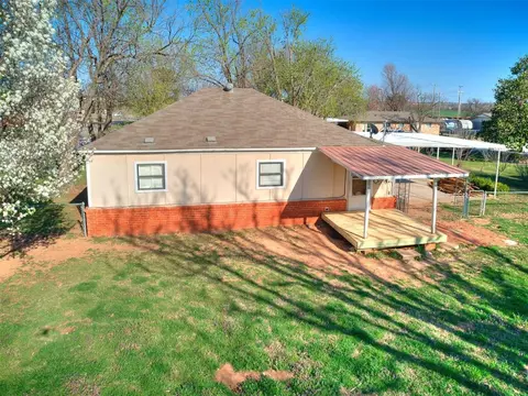 701 SW 1st St, Tuttle, OK 73089 photo 38