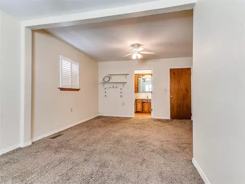 701 SW 1st St, Tuttle, OK 73089 photo 28