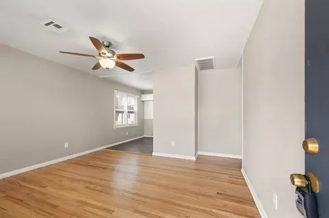 315 Wayne Ave, Edmond, OK 73034 photo 4