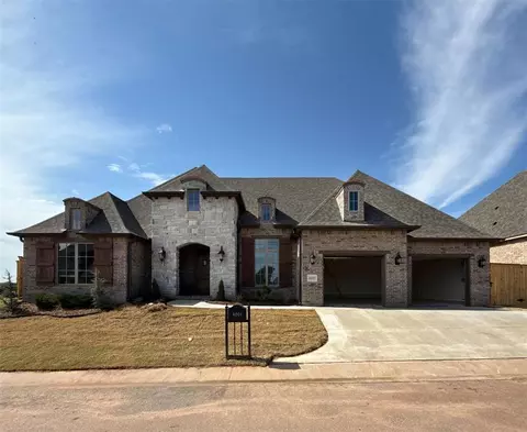 4001 Stone Hollow Ln, Edmond, OK 73034