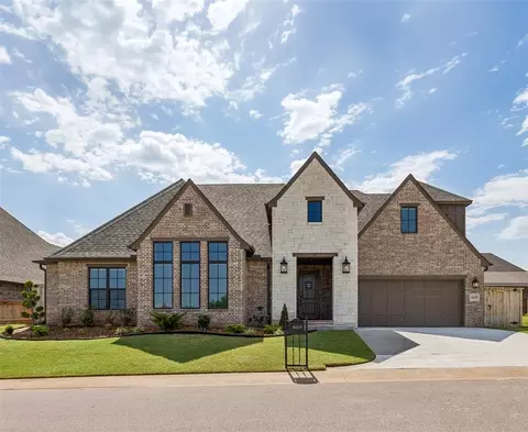 4009 Stone Hollow Ln, Edmond, OK 73034