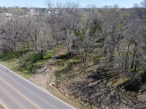 301 Sherwood Ln, Edmond, OK 73034