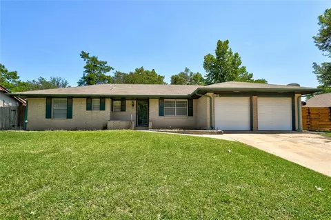 1124 Merrymen Grn, Norman, OK 73072