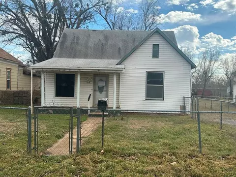 104 W Texas Ave, Anadarko, OK 73005