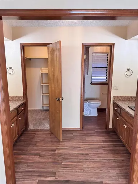 1754 N Lionsgate Cir, Bethany, OK 73008 photo 9