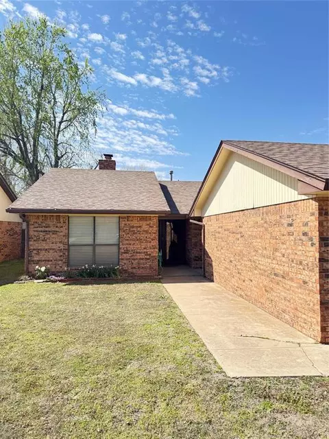1754 N Lionsgate Cir, Bethany, OK 73008