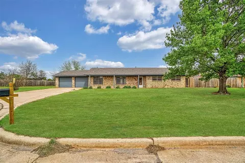 3508 Oklahoma Territory, Altus, OK 73521