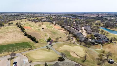 545 E Oak Pl, Edmond, OK 73025 photo 28