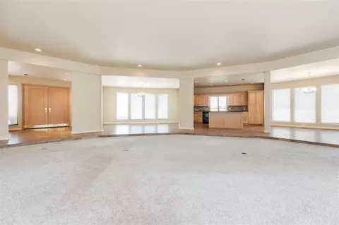 545 E Oak Pl, Edmond, OK 73025 photo 7