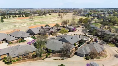 545 E Oak Pl, Edmond, OK 73025 photo 23
