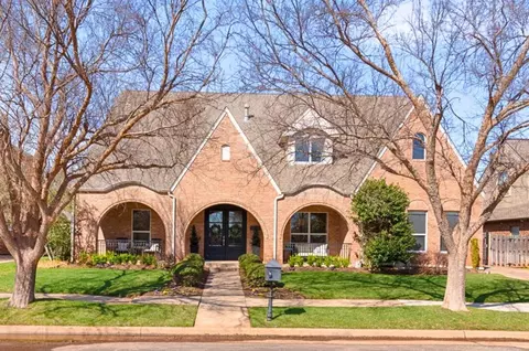 18009 Pawtucket Ln, Edmond, OK 73012