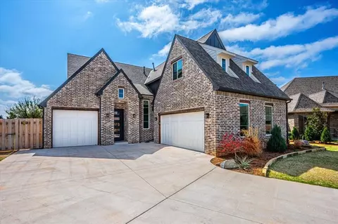 4600 Belmar Ct, Edmond, OK 73025