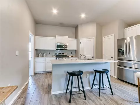3721 Central Park Dr, Moore, OK 73160 photo 26