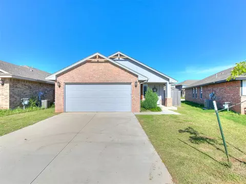 3721 Central Park Dr, Moore, OK 73160 photo 2