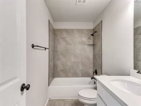 3721 Central Park Dr, Moore, OK 73160 photo 37