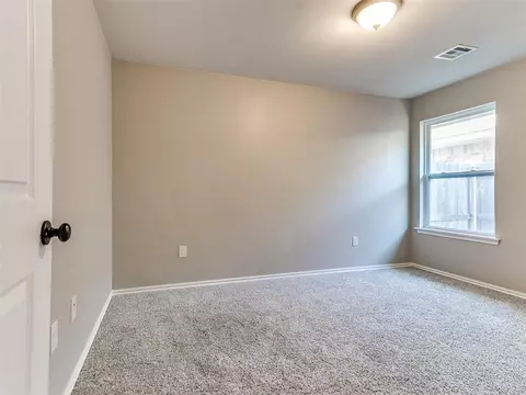 3721 Central Park Dr, Moore, OK 73160 photo 23