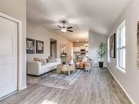 3721 Central Park Dr, Moore, OK 73160 photo 10