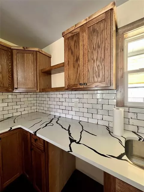 1605 N Hope St, Idabel, OK 74745 photo 7