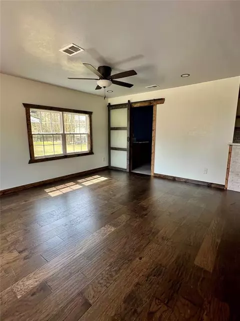 1605 N Hope St, Idabel, OK 74745 photo 5