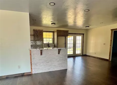 1605 N Hope St, Idabel, OK 74745 photo 6