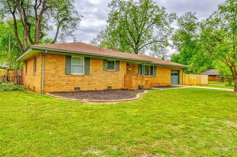 1510 Melrose Dr, Norman, OK 73069