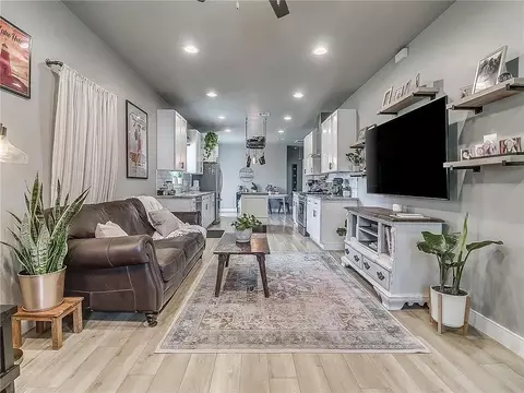 426 E Symmes St, Norman, OK 73071 photo 6