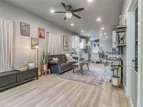 426 E Symmes St, Norman, OK 73071 photo 5