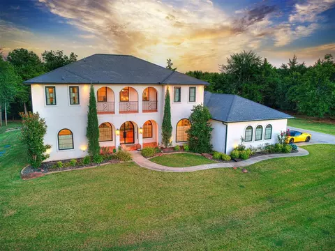 3000 Perth Dr, Edmond, OK 73013