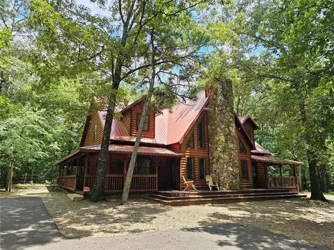 334 Drift Cast Rd, Broken Bow, OK 74728