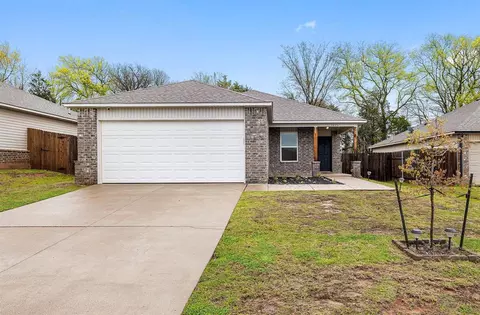 1221 Flint Way, Noble, OK 73068