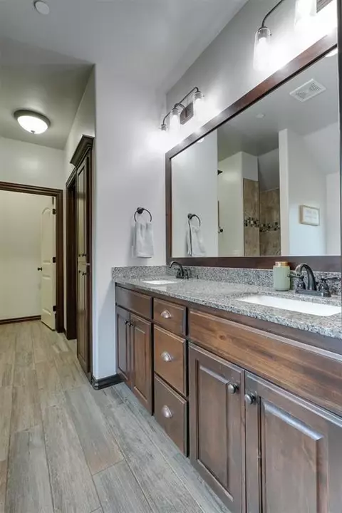 9140 Megans Way, Mcloud, OK 74851 photo 29