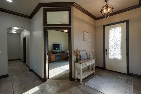 9140 Megans Way, Mcloud, OK 74851 photo 8