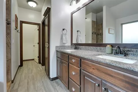 9140 Megans Way, Mcloud, OK 74851 photo 28