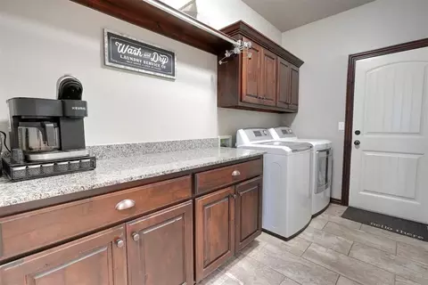 9140 Megans Way, Mcloud, OK 74851 photo 23
