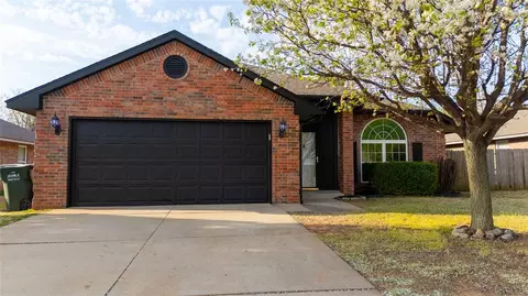 2152 Melody Dr, Edmond, OK 73012