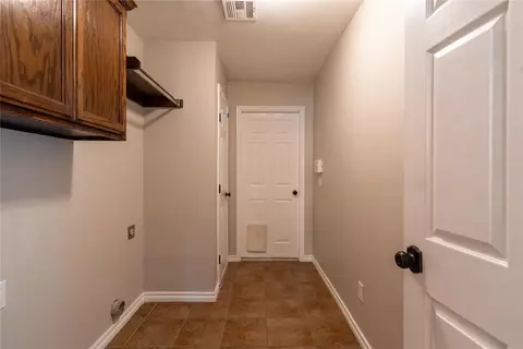 2152 Melody Dr, Edmond, OK 73012 photo 17