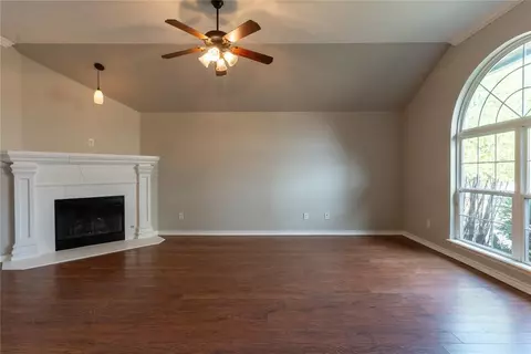 2152 Melody Dr, Edmond, OK 73012 photo 8