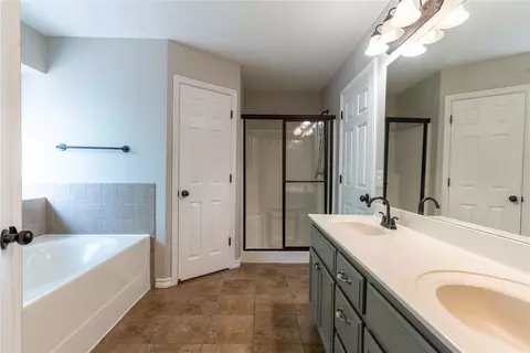 2152 Melody Dr, Edmond, OK 73012 photo 28