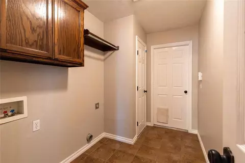 2152 Melody Dr, Edmond, OK 73012 photo 18