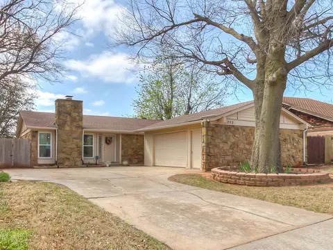 2212 NW 113th Pl, Oklahoma City, OK 73120